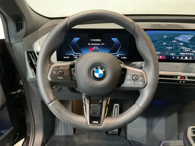 BMW Ix view 4