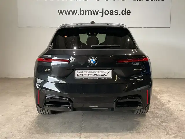 BMW Ix view 15