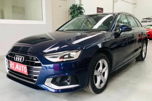 Audi A4 Avant 35 2.0 tdi mhev Bus Advanced 163cv s-tronic