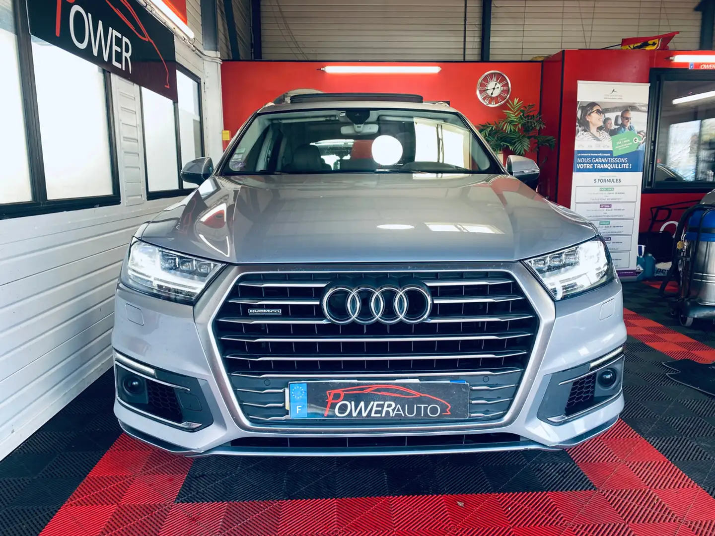 Audi Q7 E-TRON 3.0 V6 174617KMS Gris - 2