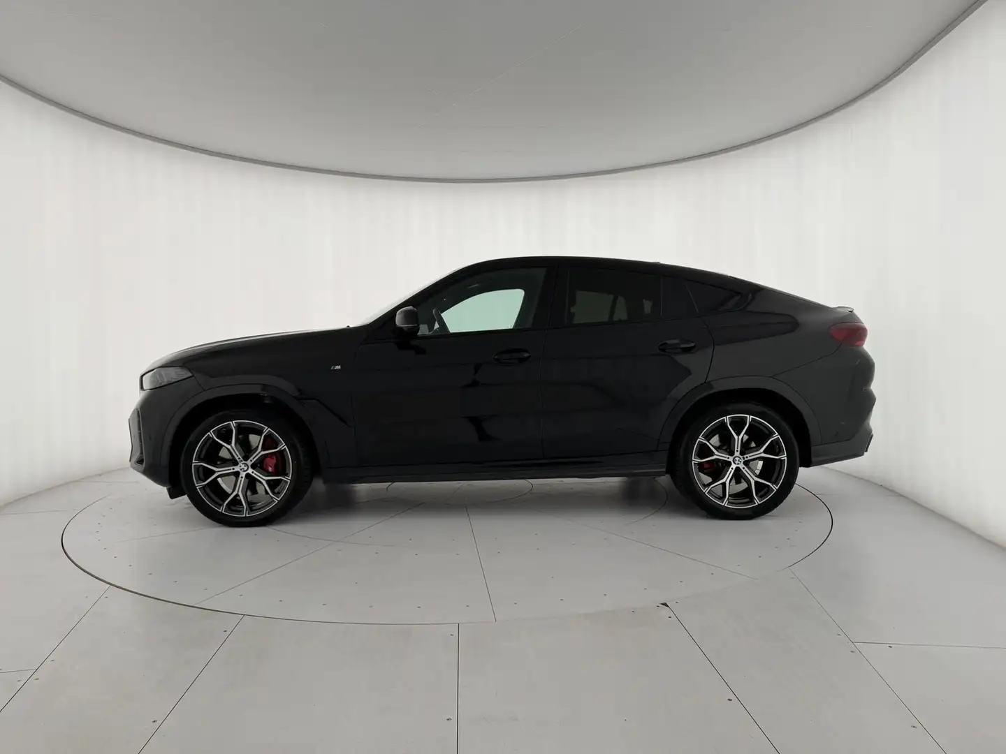 BMW X6 xDrive30d 48V Msport Schwarz - 2