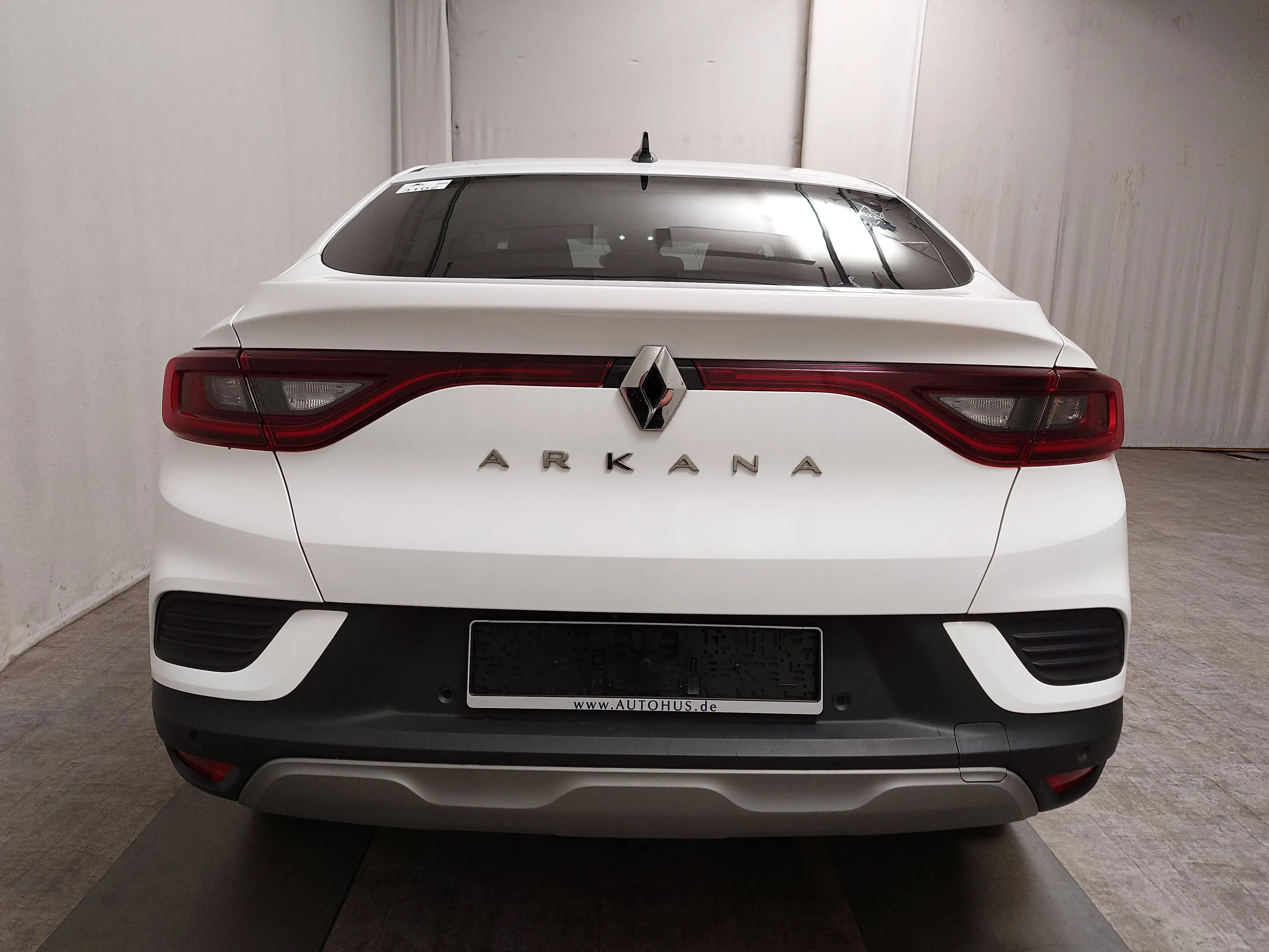 Renault Arkana 1.3 TCe 140 Intens Navi LED T-Leder RFK — photo 14