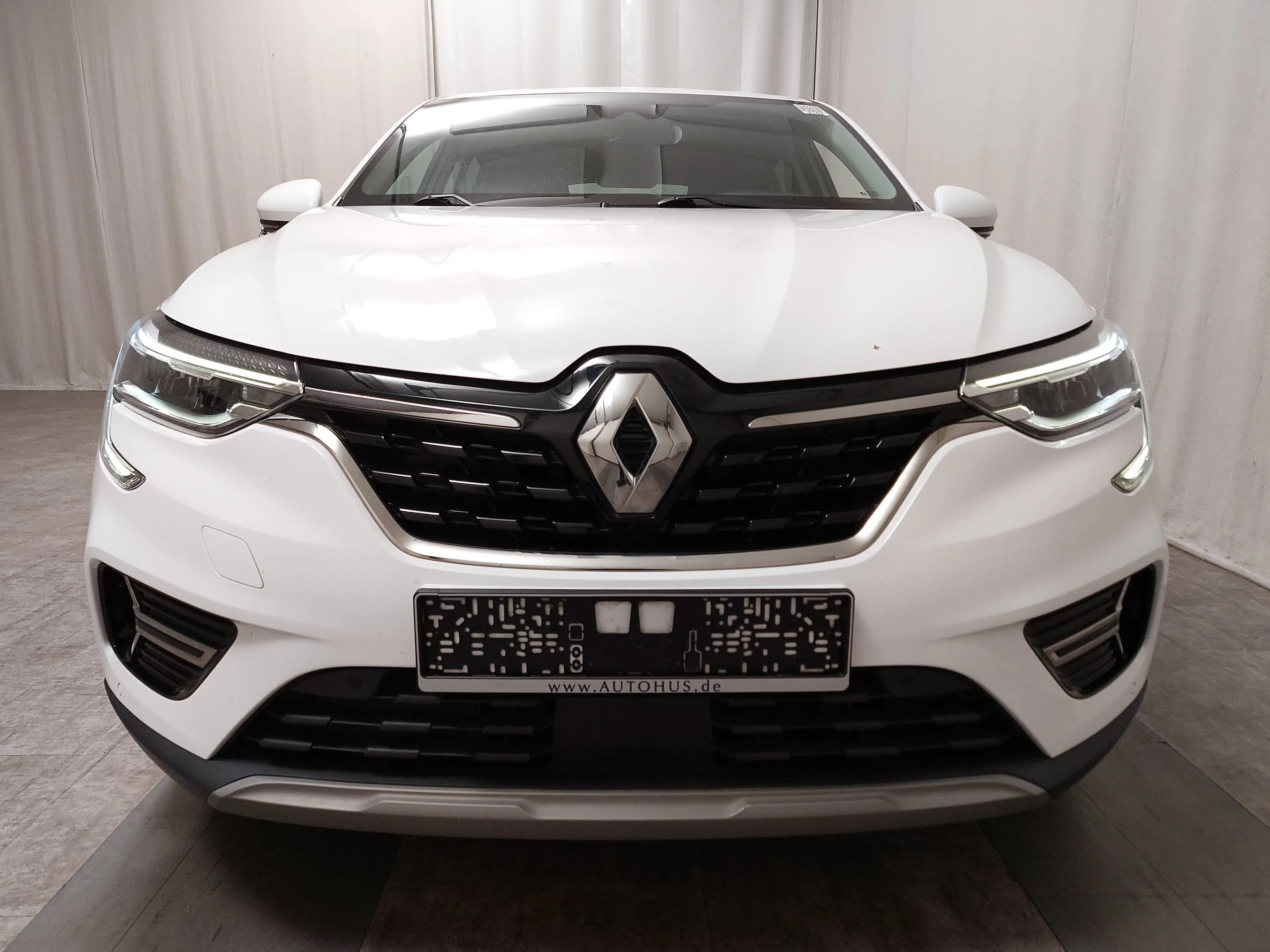 Renault Arkana 1.3 TCe 140 Intens Navi LED T-Leder RFK — photo 9