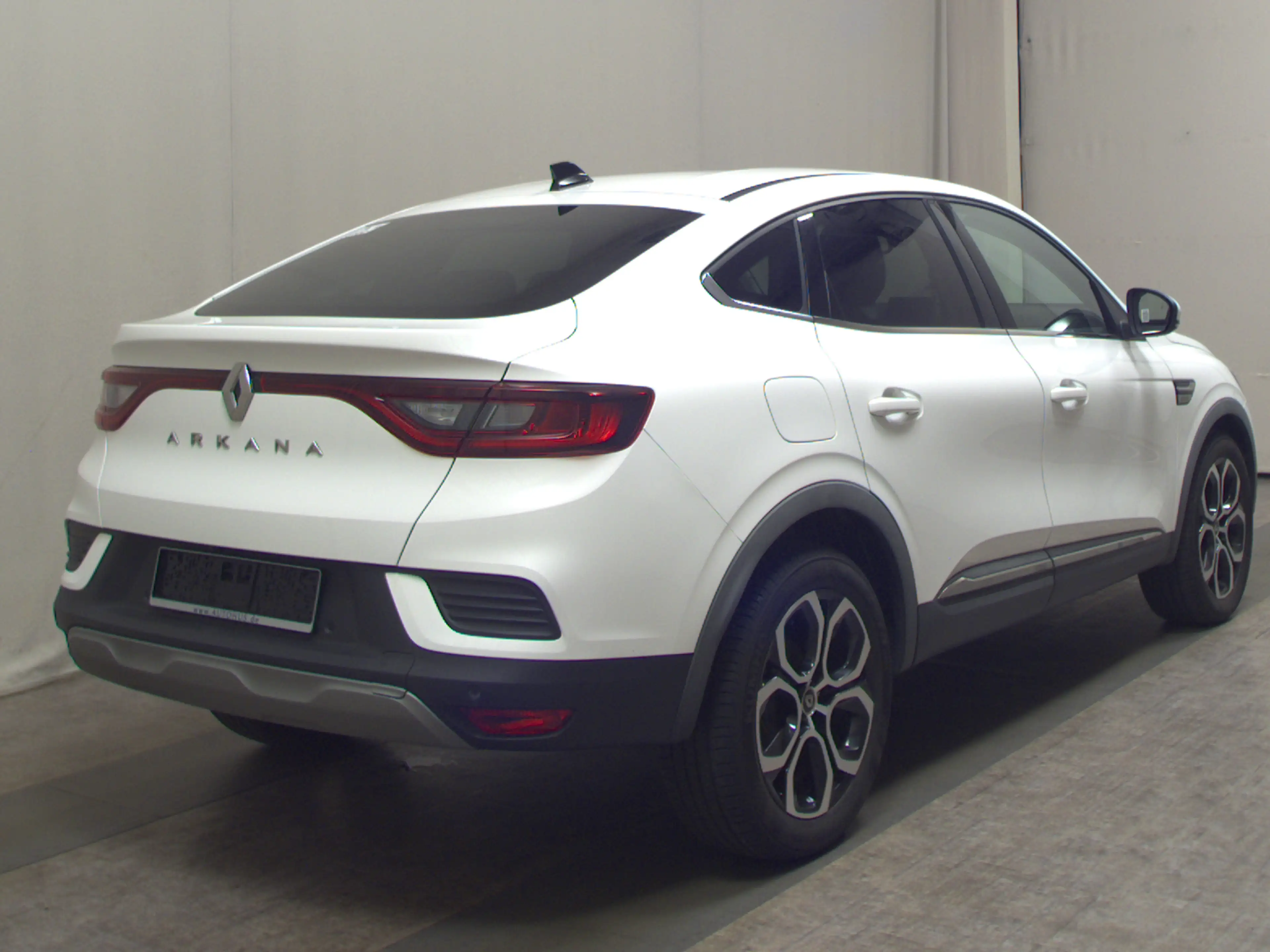 Renault Arkana 1.3 TCe 140 Intens Navi LED T-Leder RFK — photo 4