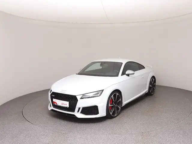 Audi RS Q3 Audi TT RS Coupé