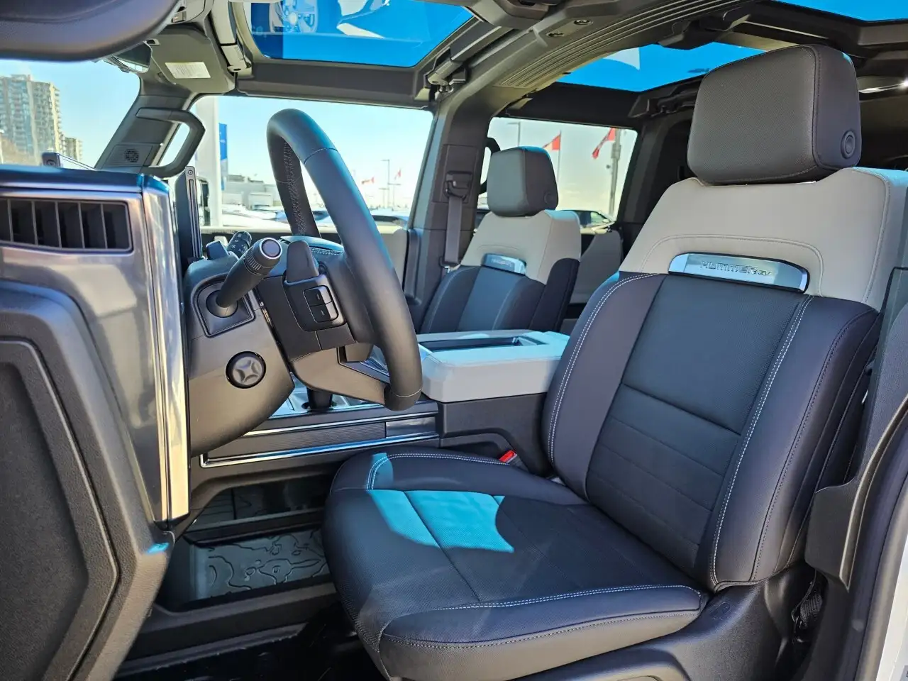 GMC HUMMER EV SUV снимка GMC HUMMER EV SUV