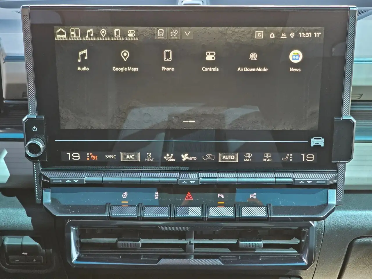 GMC HUMMER EV SUV снимка GMC HUMMER EV SUV
