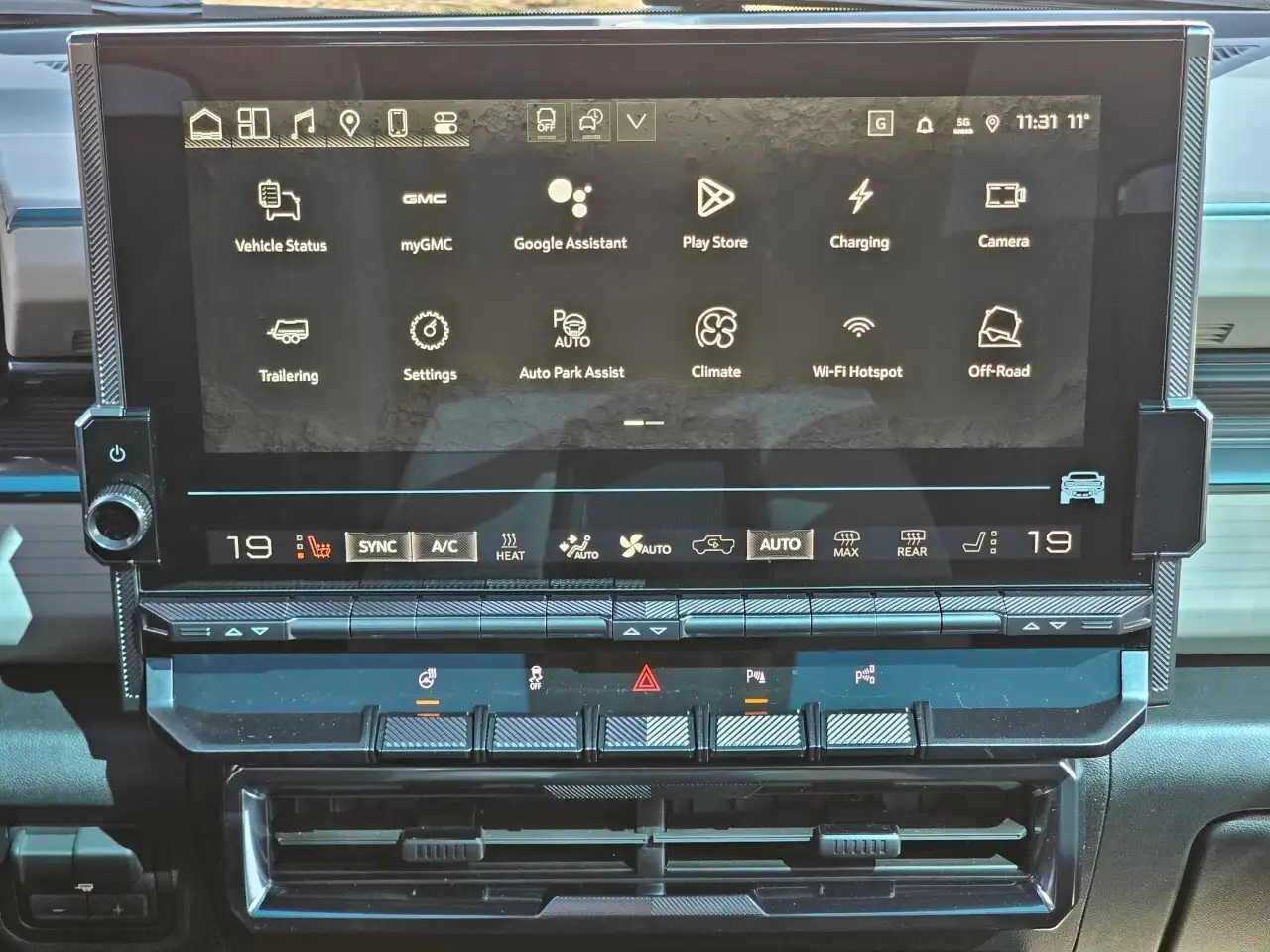 GMC HUMMER EV SUV снимка GMC HUMMER EV SUV