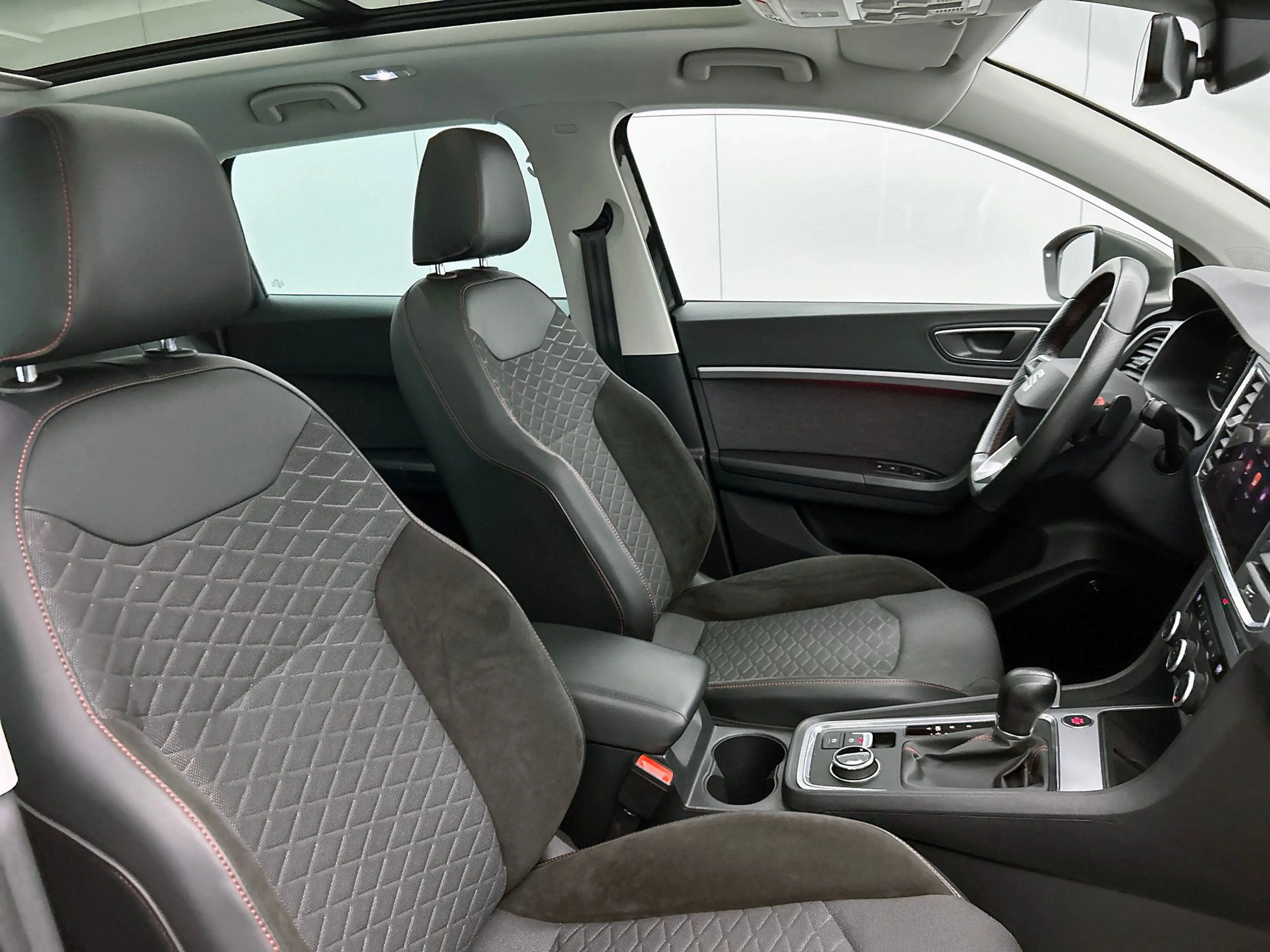 SEAT Ateca 1.5 TSI ACT FR Automaat | Adaptive Cruise | Stoel- — photo 12