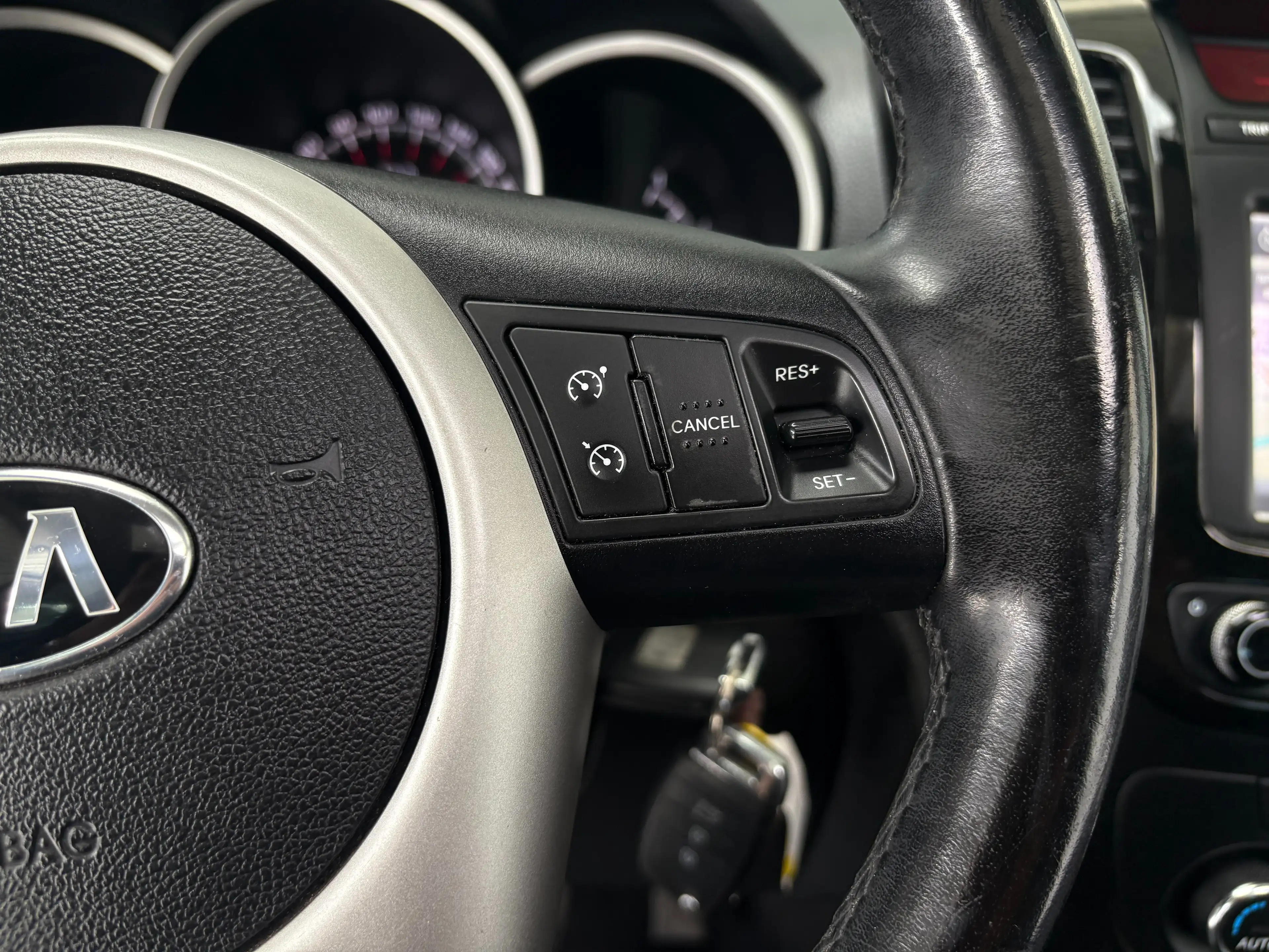 Kia Venga 1.4 CRDi *CUIR * TOIT * GPS * CAMERA * JANTES * — photo 15