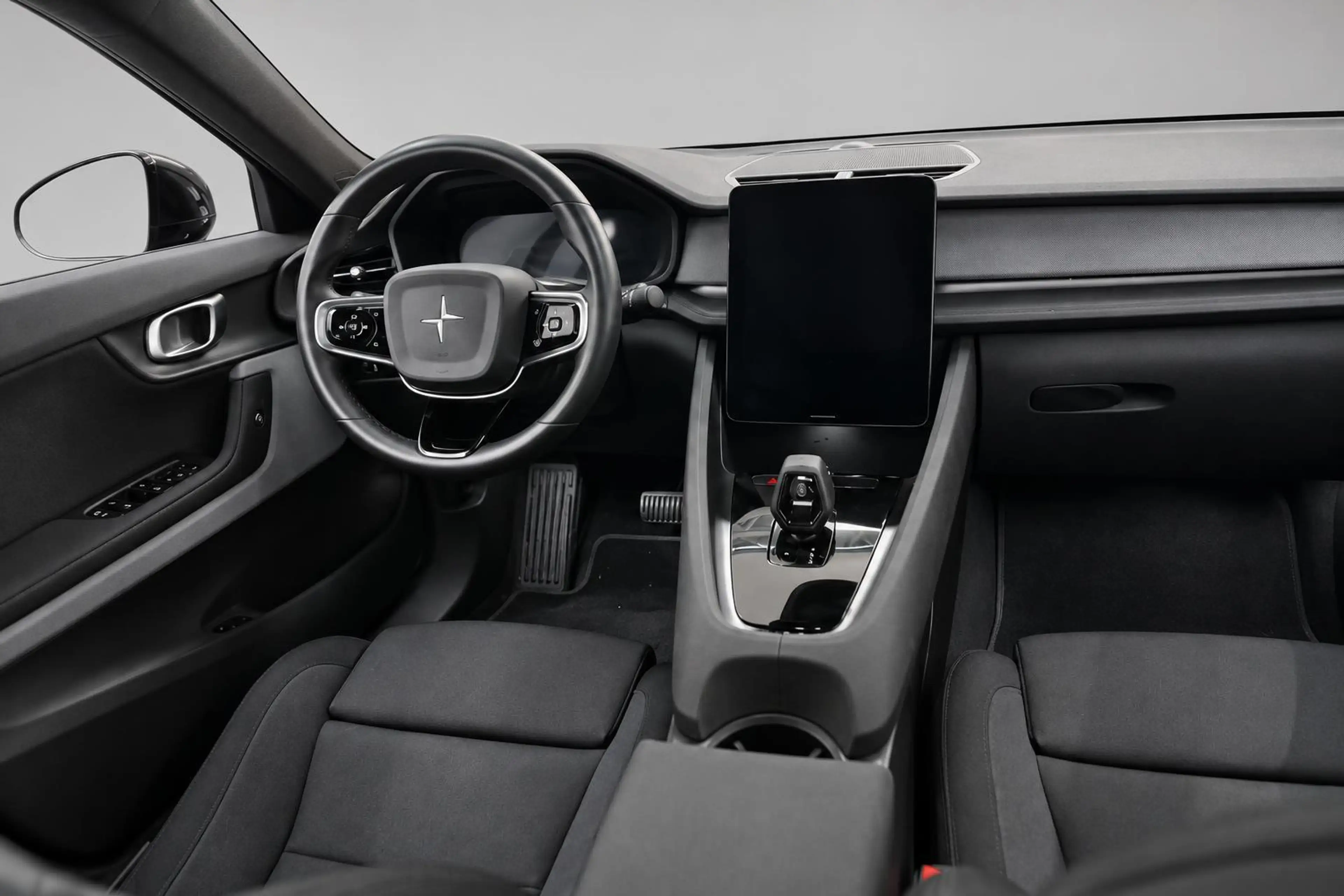 Polestar 2 Long Range Dual Motor Launch Edition 78kWh PANO 93 — photo 13