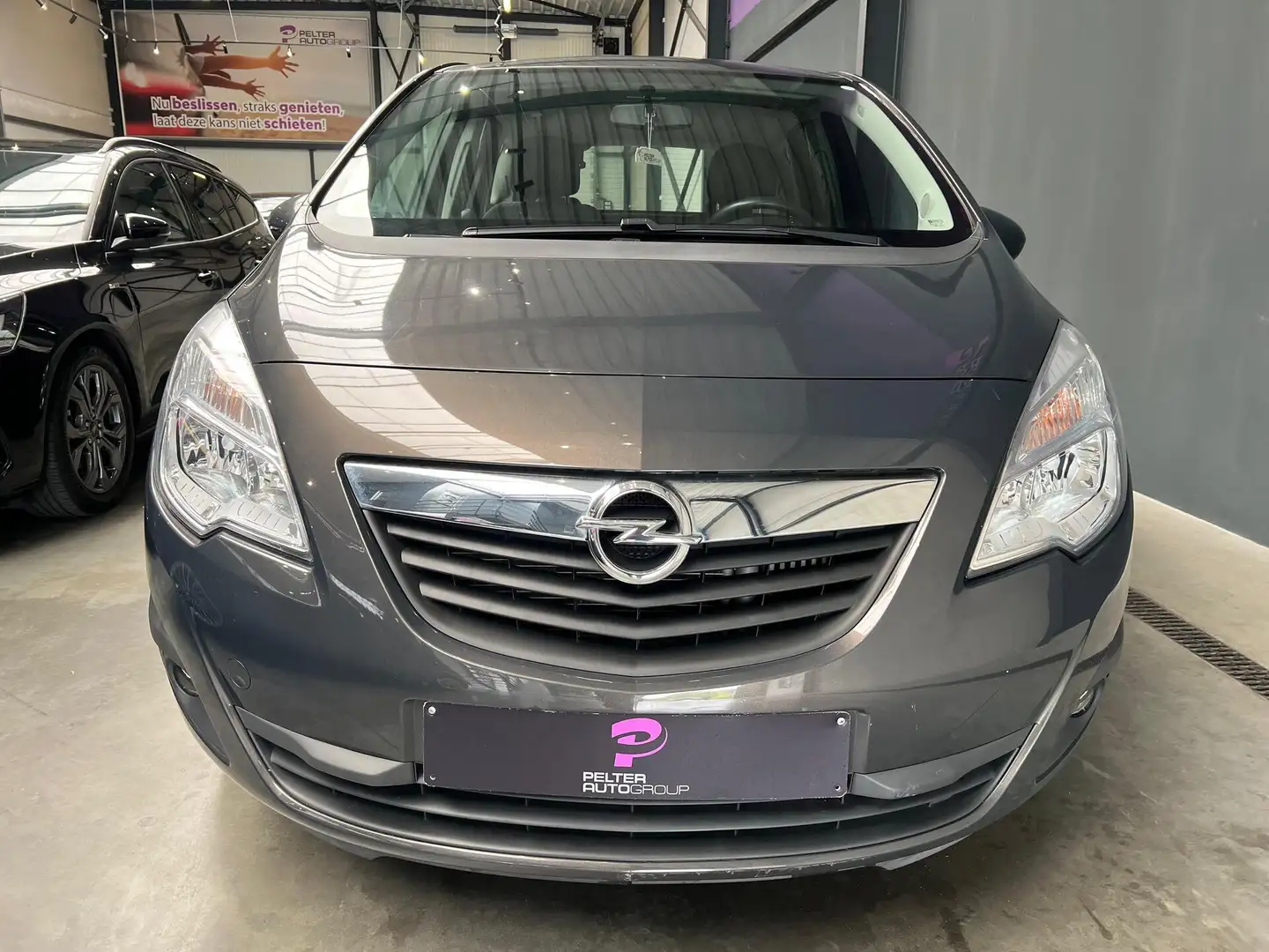 Opel Meriva 1.4 Turbo Automaat Gris - 2