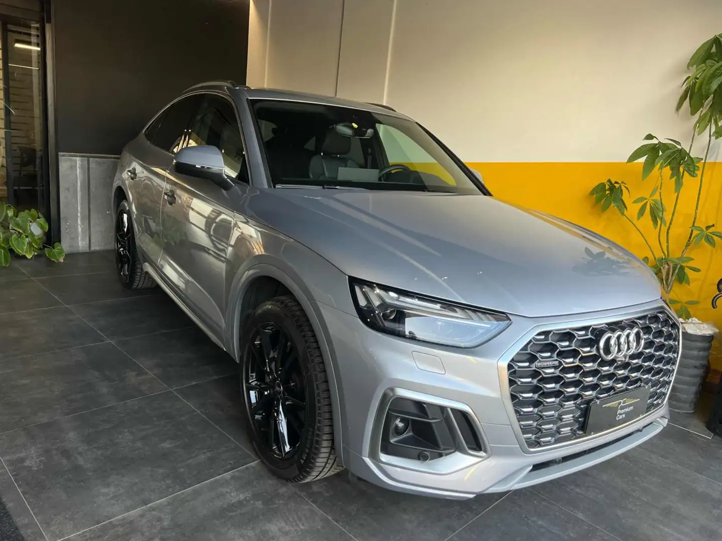 Audi Q5 40 TDI Sportback 204 CV quattro S line S tronic Zilver - 2