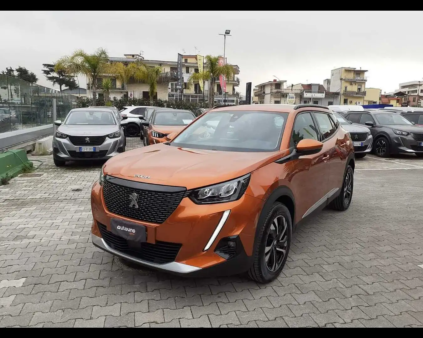 Peugeot 2008 II 2020 2008 1.2 puretech Allure s&s 100cv Arancione - 2