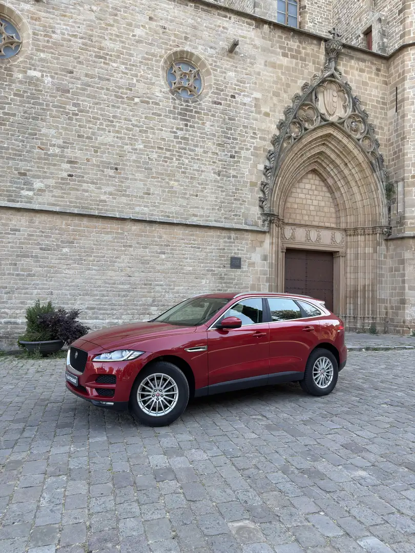 Jaguar F-Pace 2.0i4D Prestige Aut.RWD 180 - 2