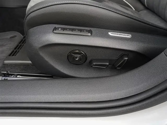 Volkswagen Passat view 15