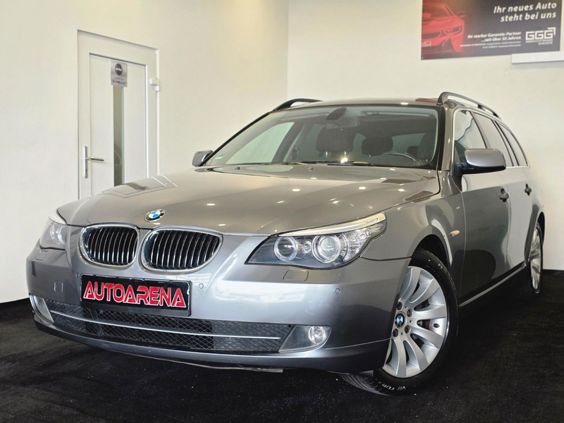 BMW 523 i Touring 2.5|AUTOMATIK|XENON|NAVI|PANO|SHZ