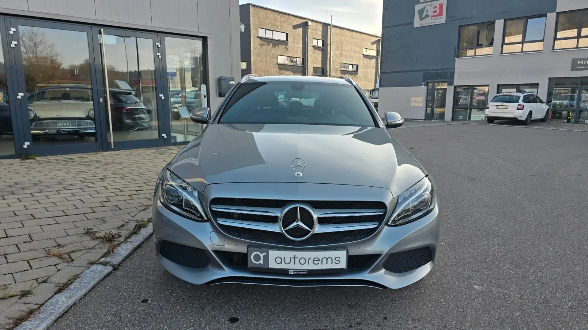 Mercedes-Benz C 250 T BlueTec / d*AHK*LED*NAVI*TEILLEDER* Silber - 2