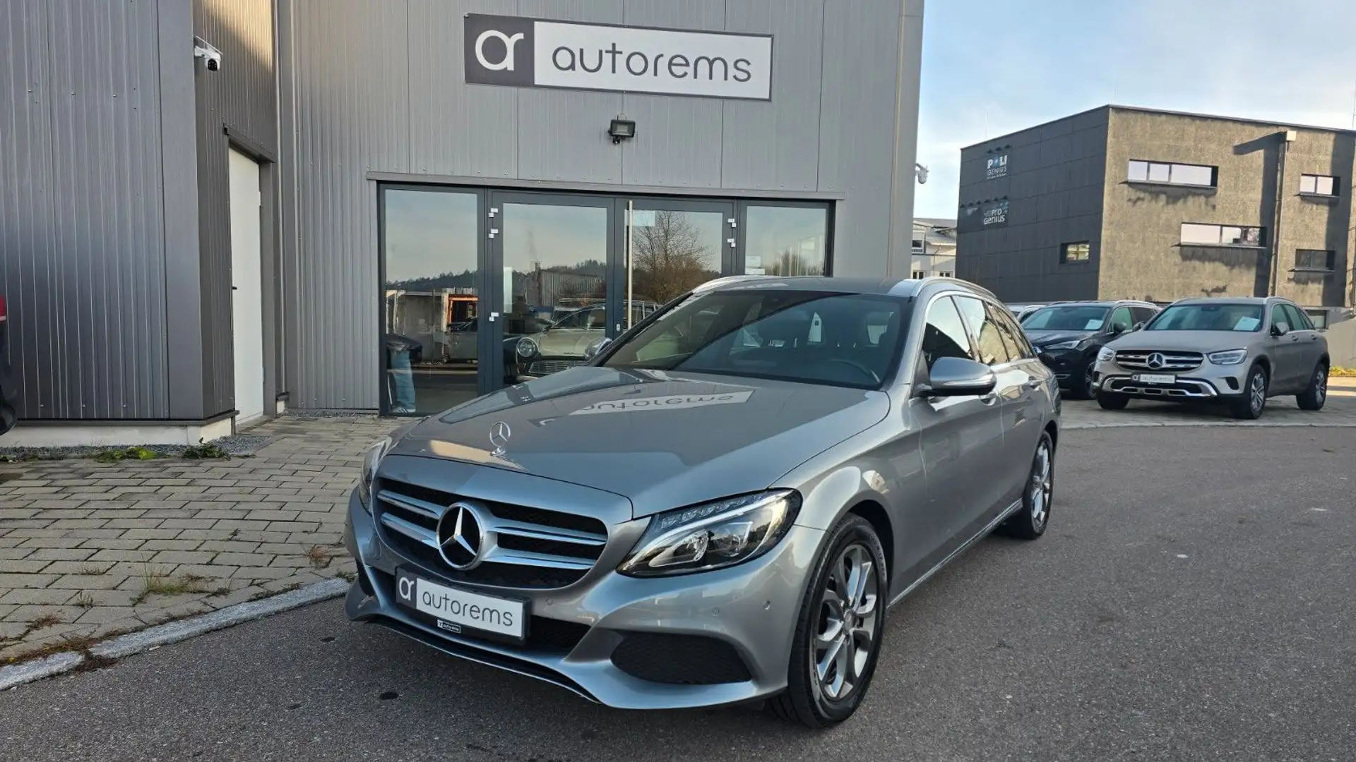 Mercedes-Benz C 250 T BlueTec / d*AHK*LED*NAVI*TEILLEDER* Silber - 1