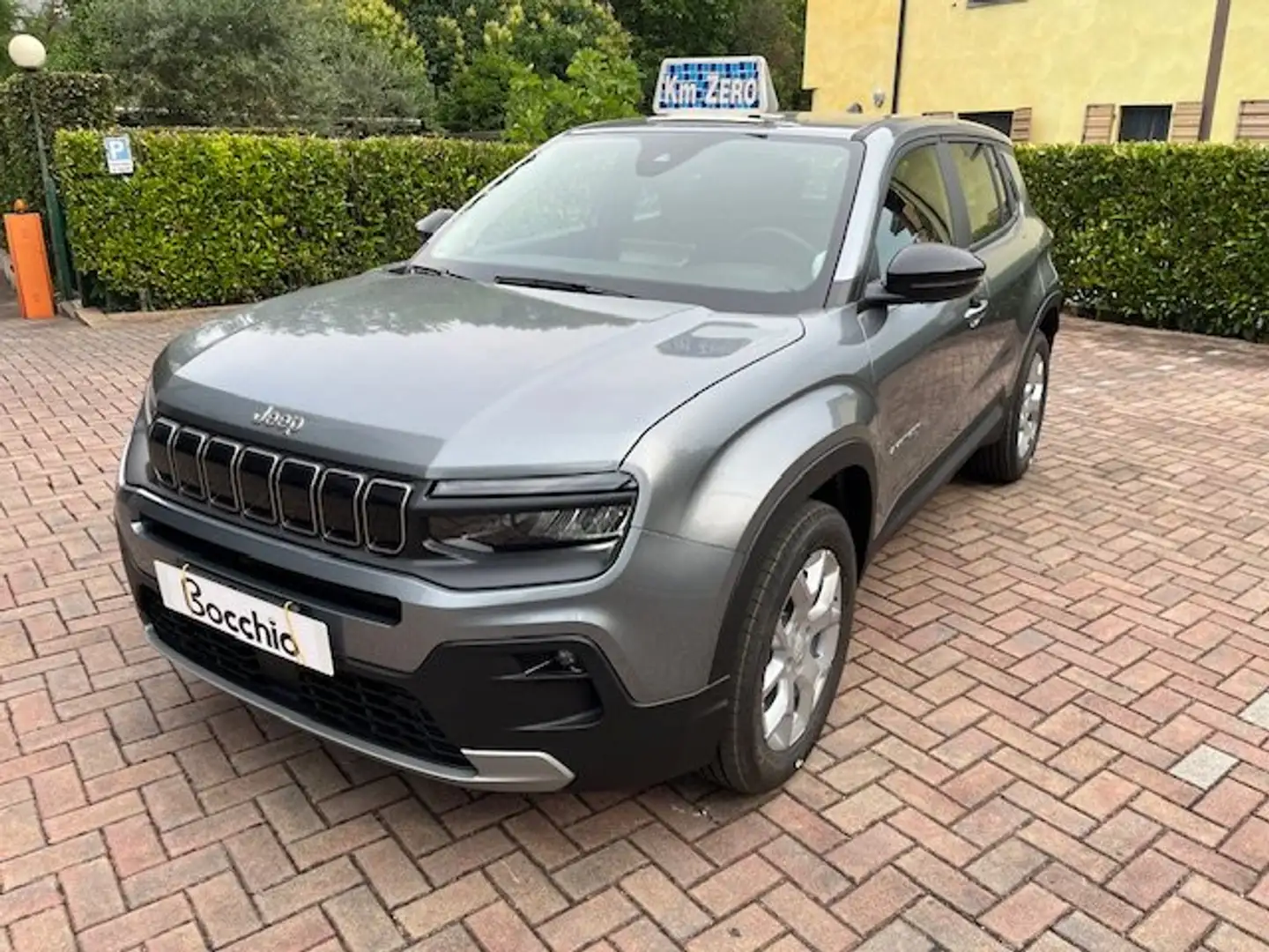 Jeep Avenger Avenger 1.2 turbo Longitude fwd 100cv Grigio - 2