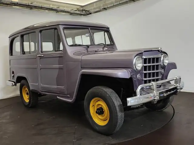 Jeep Willys Overland Station Wagon
