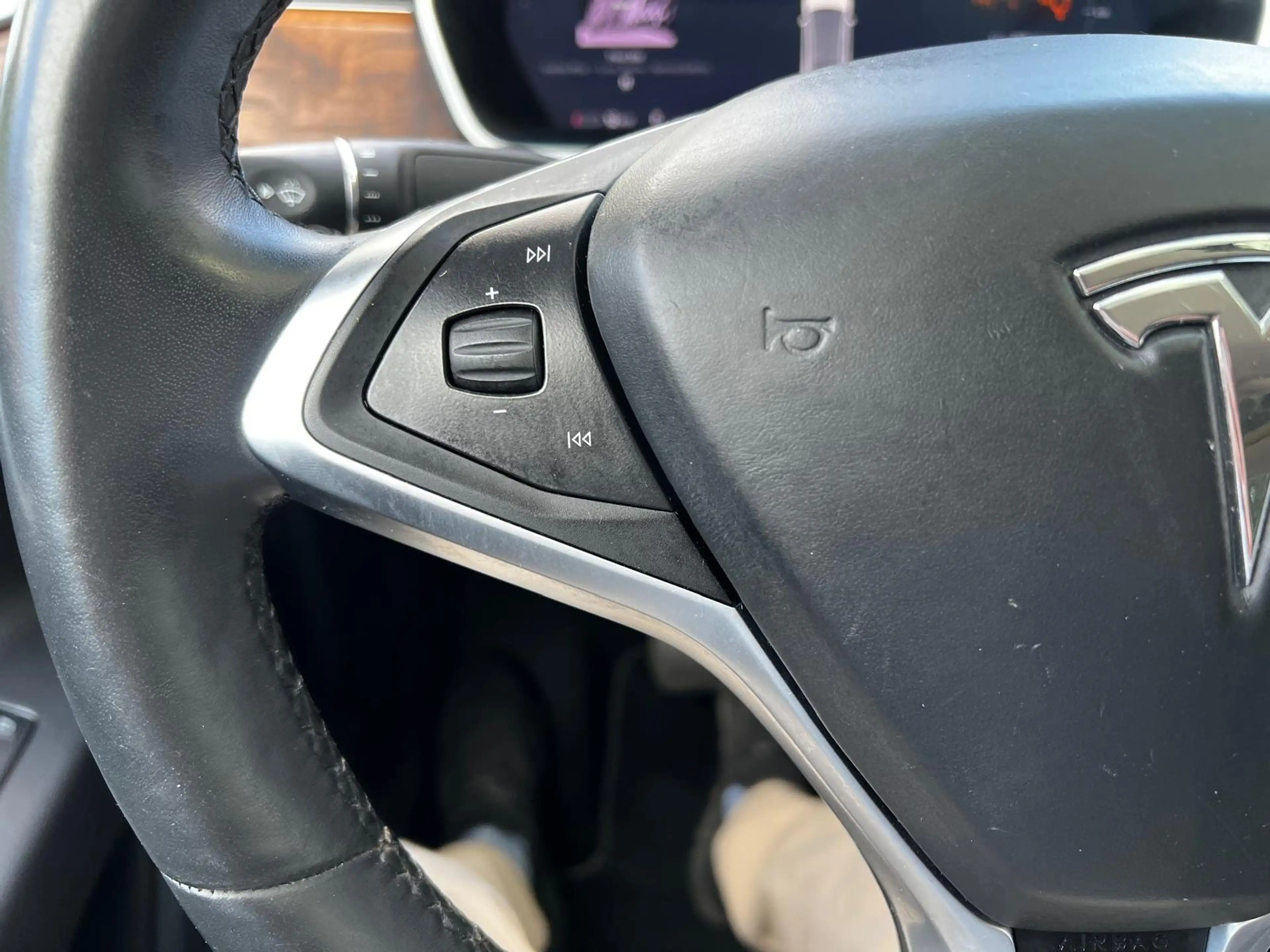 Tesla Model X 100D Dual Motor 6p. AWD|Attache-remorque Autopilot — photo 14