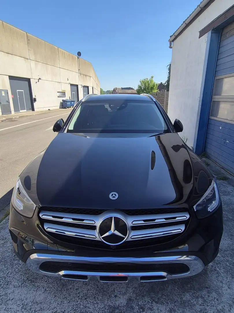 Mercedes-Benz GLC 300 de 4-Matic PHEV - 1