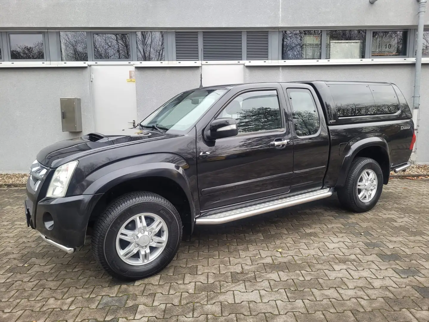 Isuzu D-Max D-Max 4x4 3.0 Space Cab Custom AHK-HARDTOP-LKW Zul - 2
