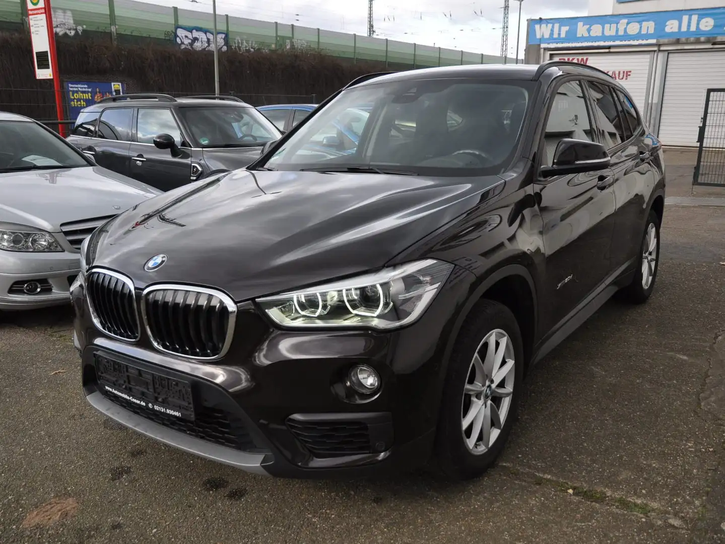 BMW X1 xDrive20d Aut. Advantage*AHK-I.Hand* Brun - 1