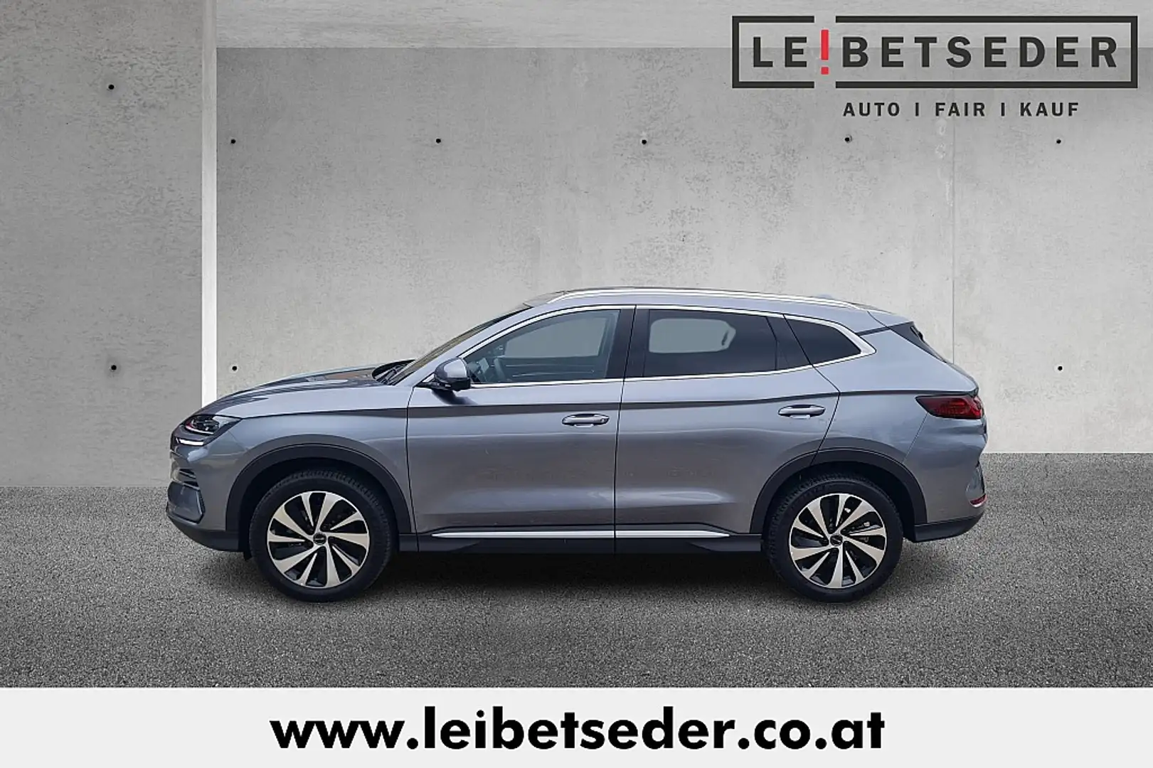 BYD Seal U Comfort Österreich Paket 71.8 kWh Gris - 2