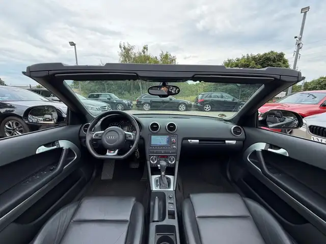 Audi A3 Cabriolet view 12