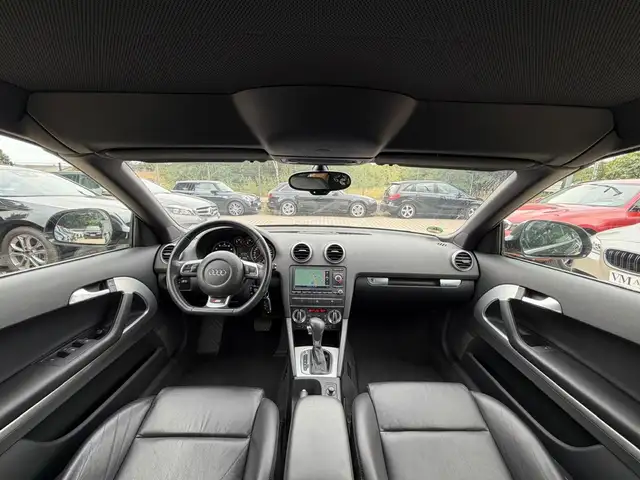 Audi A3 Cabriolet view 13