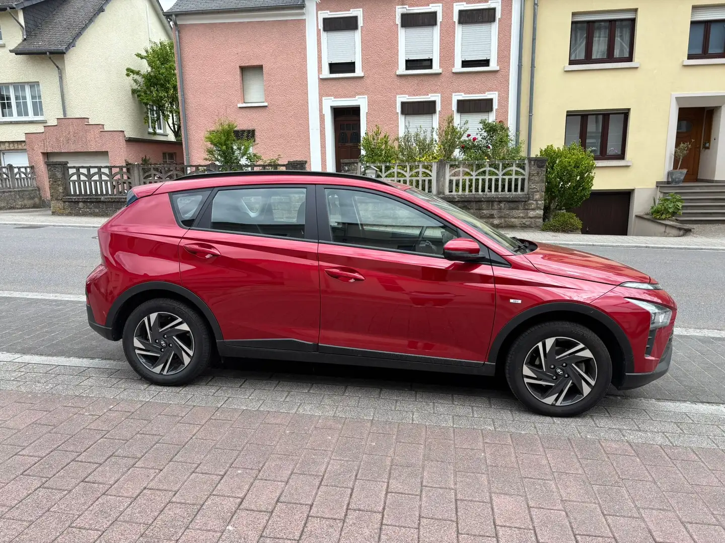 Hyundai BAYON 1.0 Techno 48v Hybrid Rouge - 2