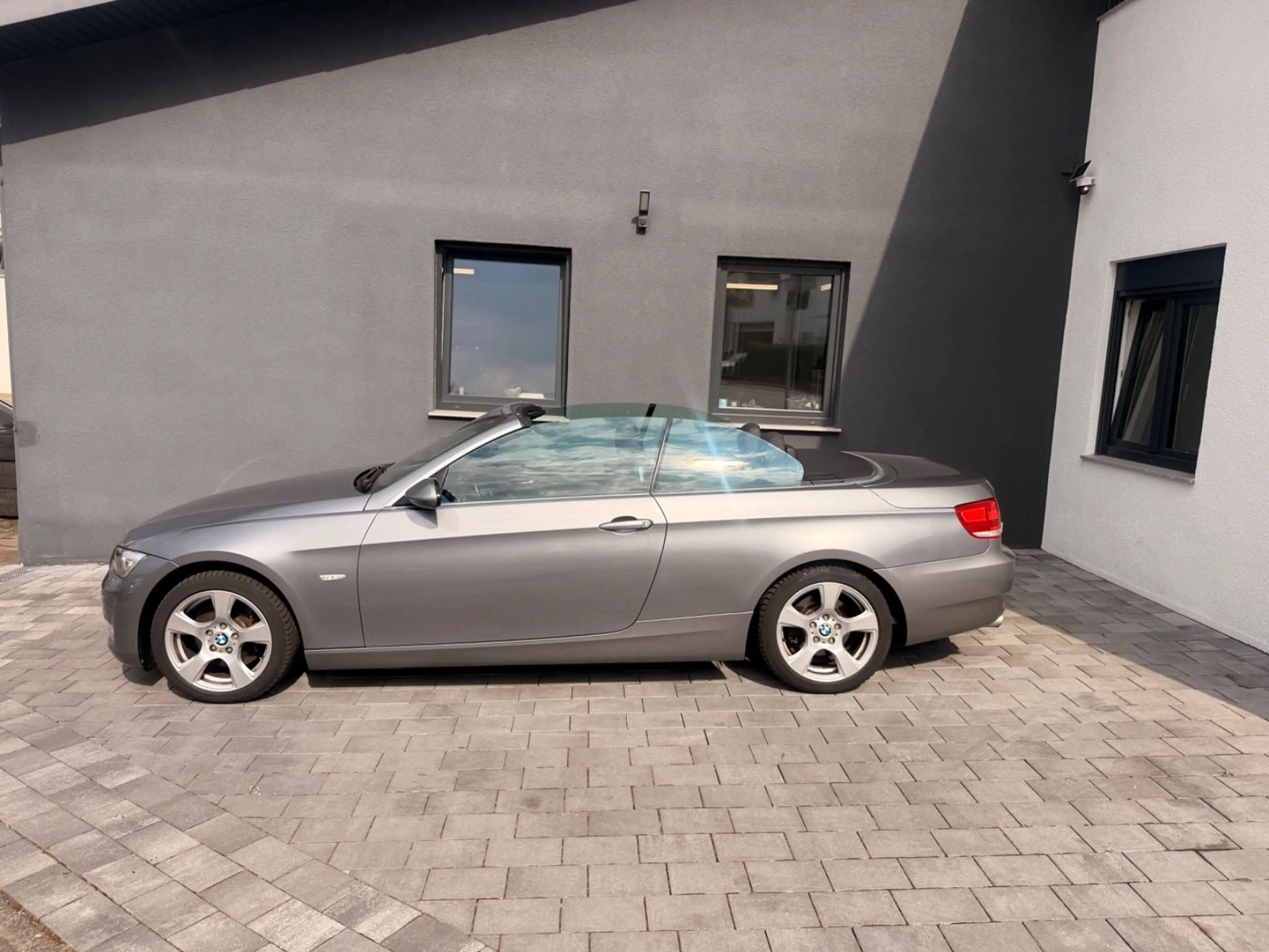 BMW 325 3 Cabrio 325 i Automatik/Navi — photo 4