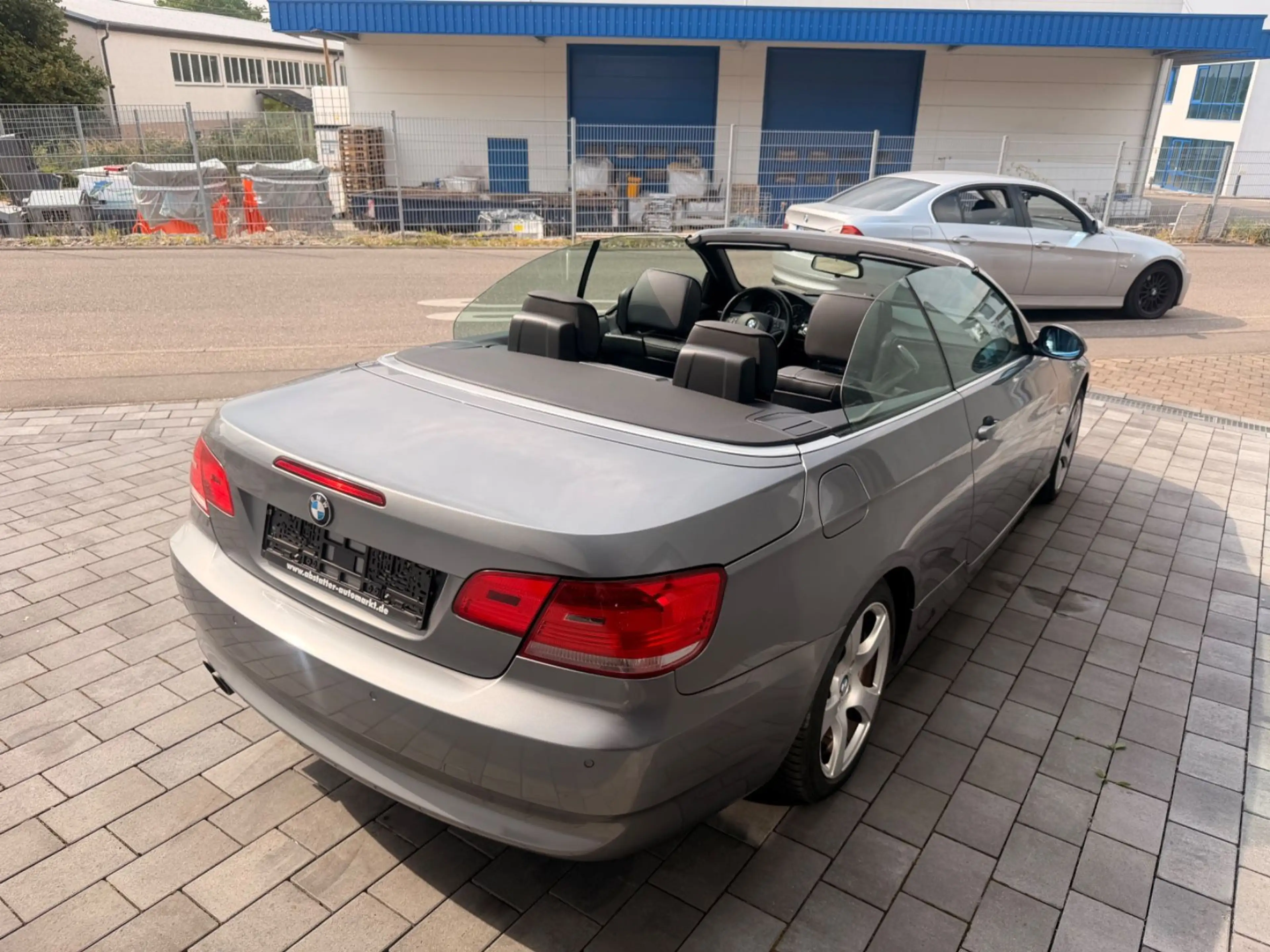 BMW 325 3 Cabrio 325 i Automatik/Navi — photo 2