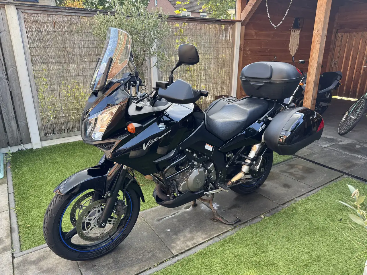 Suzuki V-Strom 1000