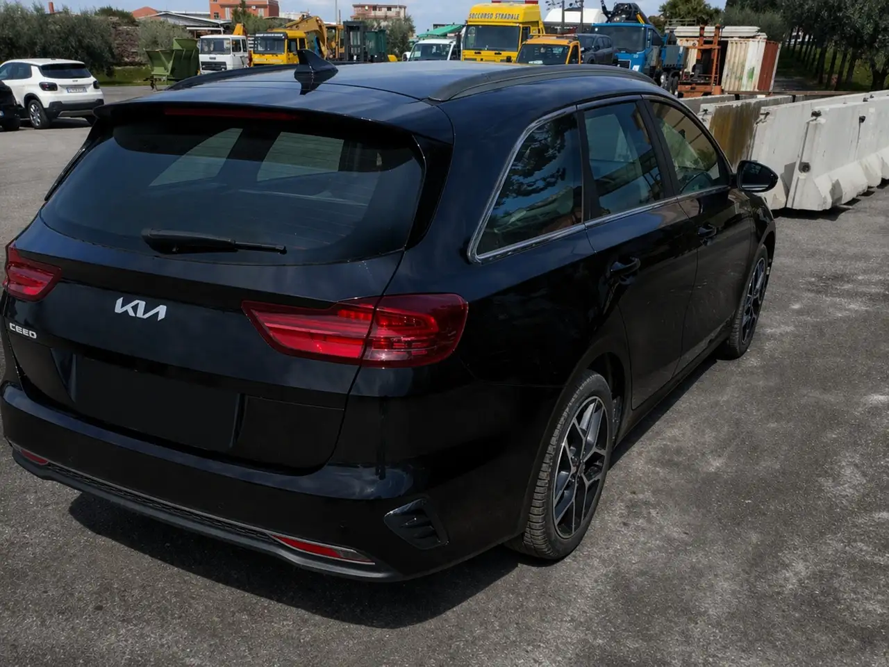 Kia Ceed SW / cee'd SW SW 1.6 CRDi MHEV Business 2
