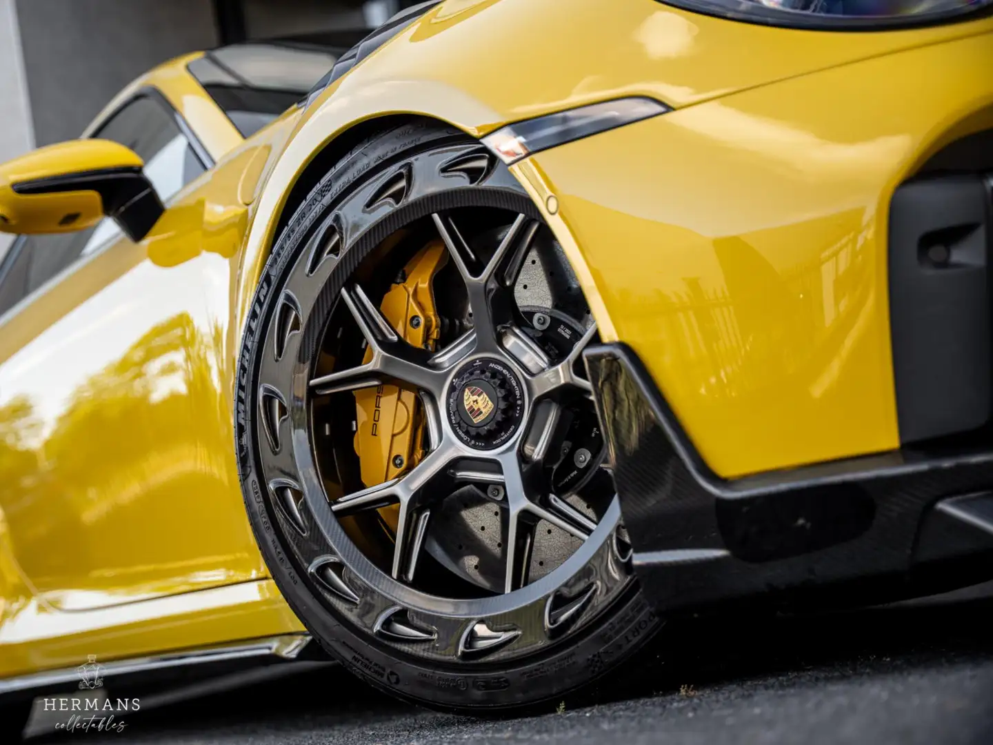 Porsche 911 3.8 Turbo S / 1100PK / Carbon / Lightweight /  Geel - 2