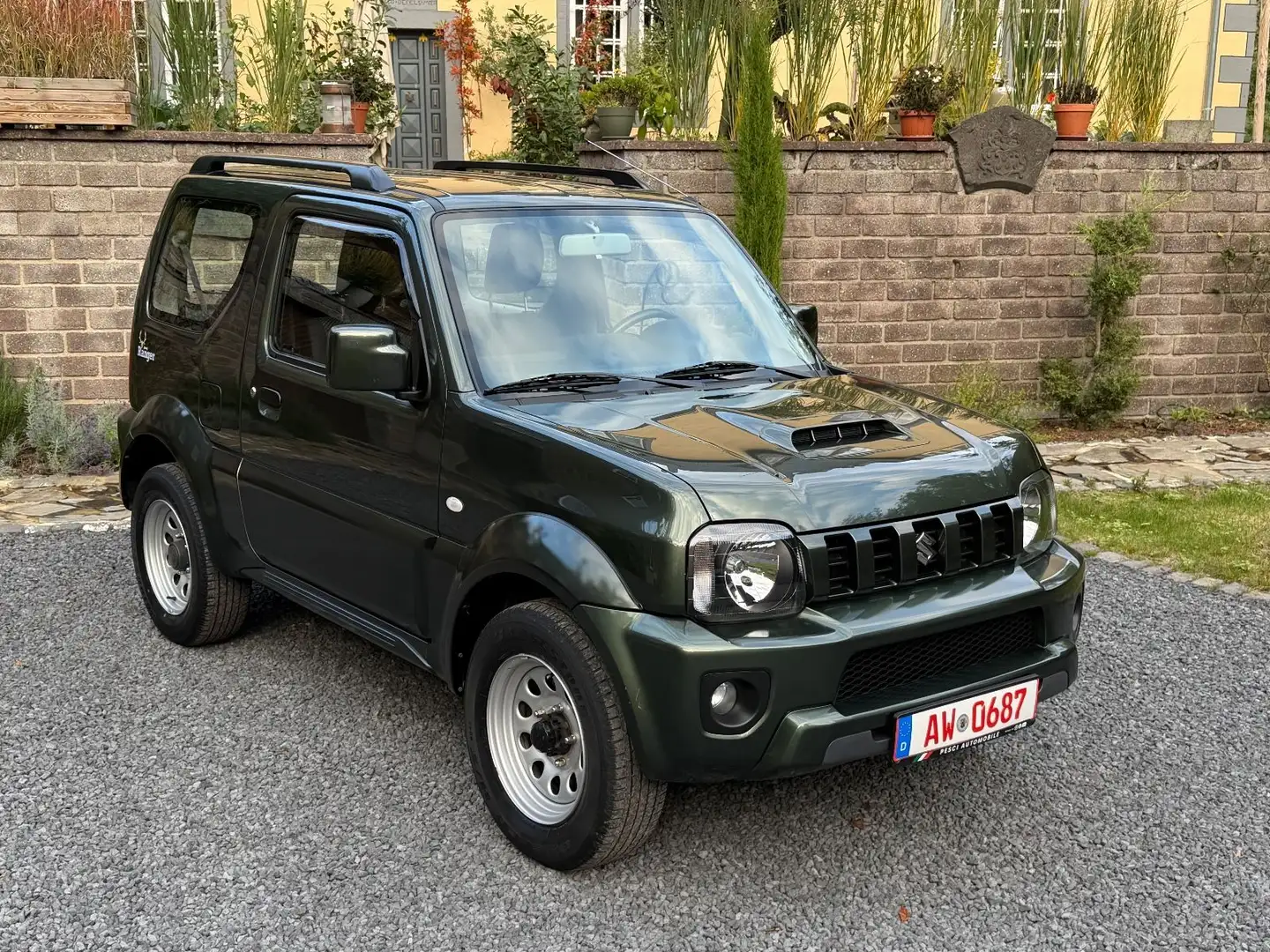 Suzuki Jimny Ranger 1.3 Automatik AHK LED Grün - 2