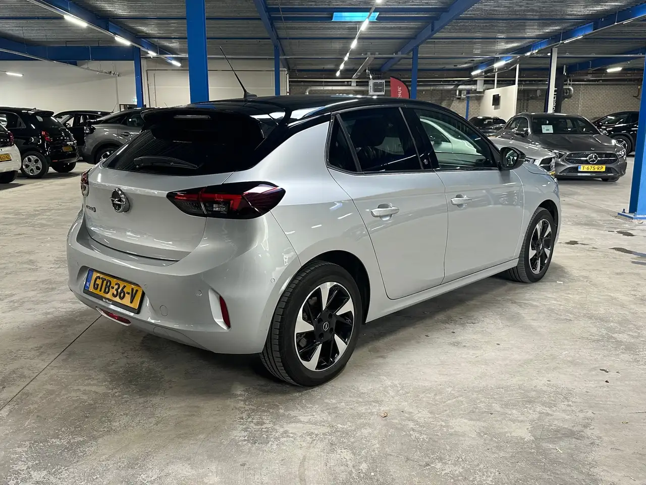 Opel Corsa Elegance 50 kWh, миниатюра 3