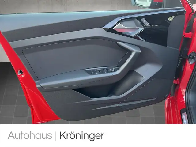 Audi A1 view 8