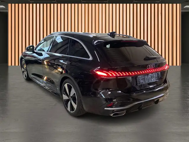 Audi A5 view 11