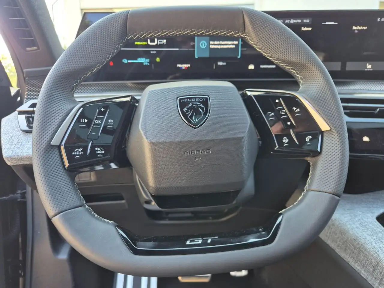 Peugeot 3008 GT Elektro 230 Long Range PANORAMA+360°CAM, миниатюра 19