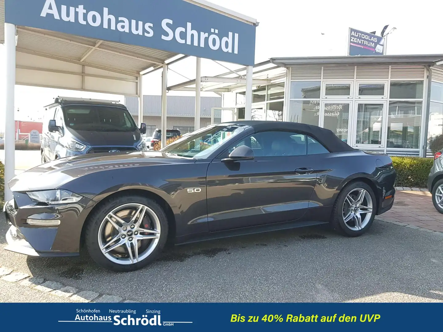 Ford Mustang Cabrio GT Convertible 5,0 Ltr. - 331 kW Ti-VCT ... Grau - 1