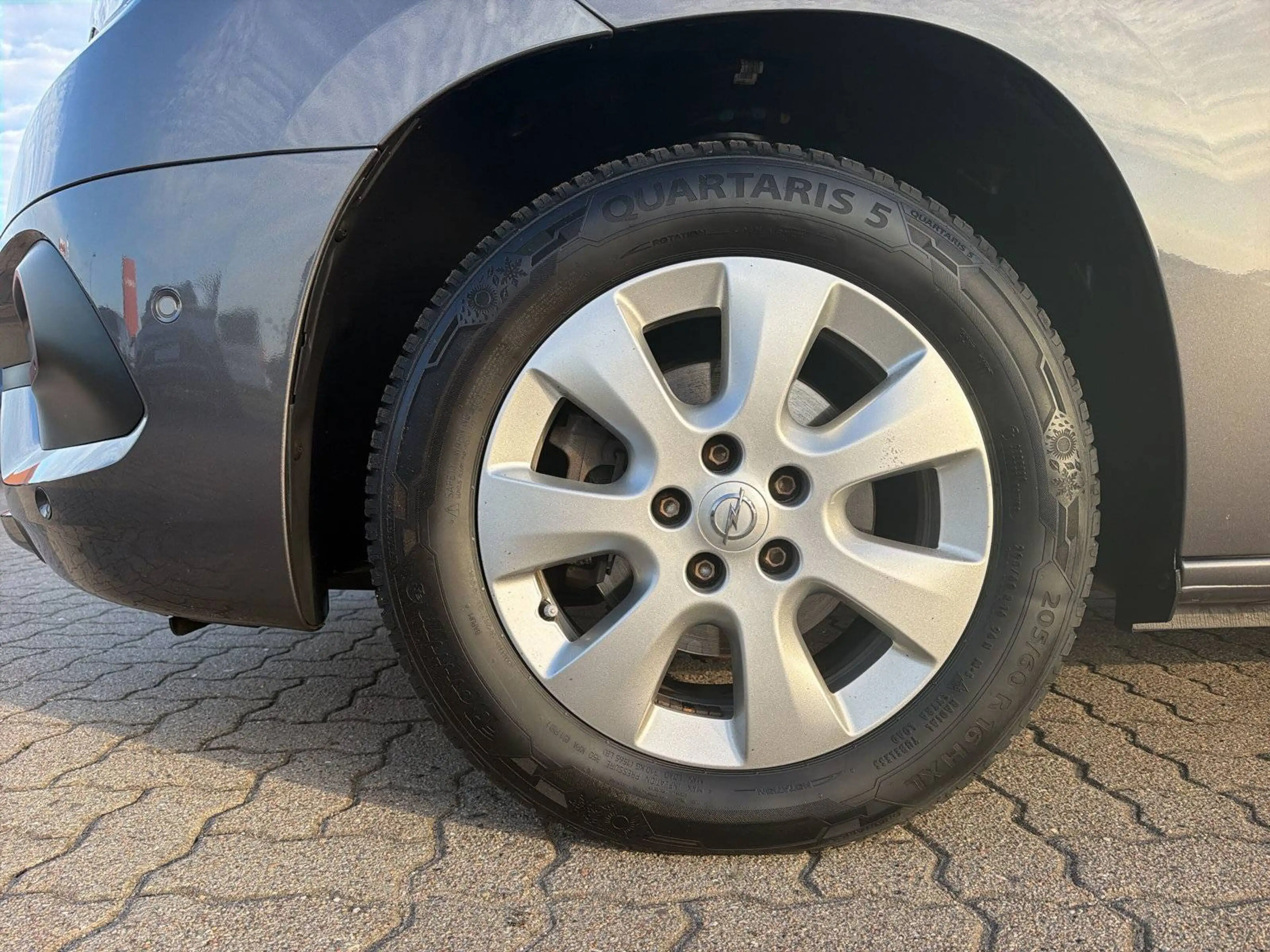 Opel Combo Edition — photo 9