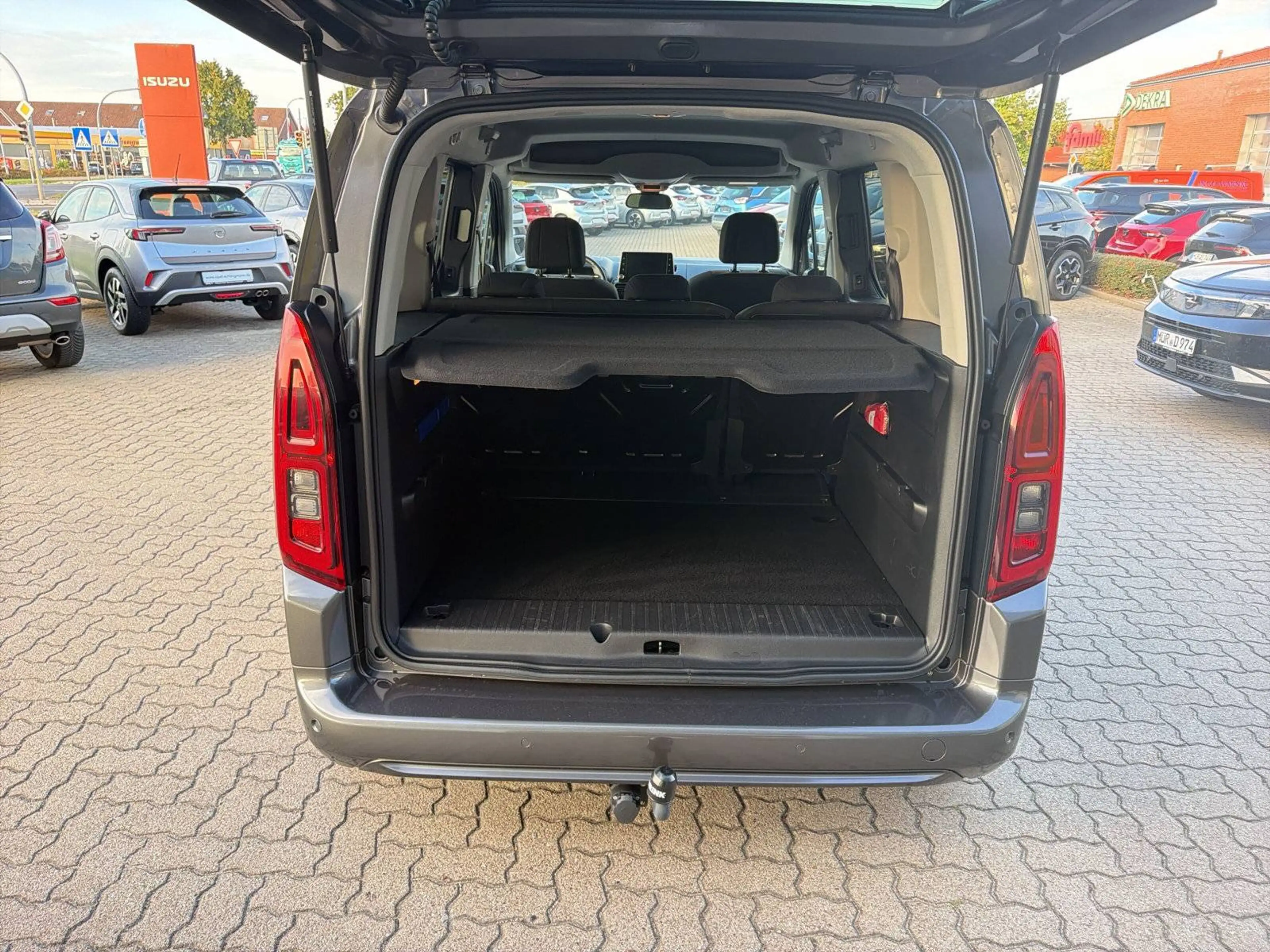 Opel Combo Edition — photo 10