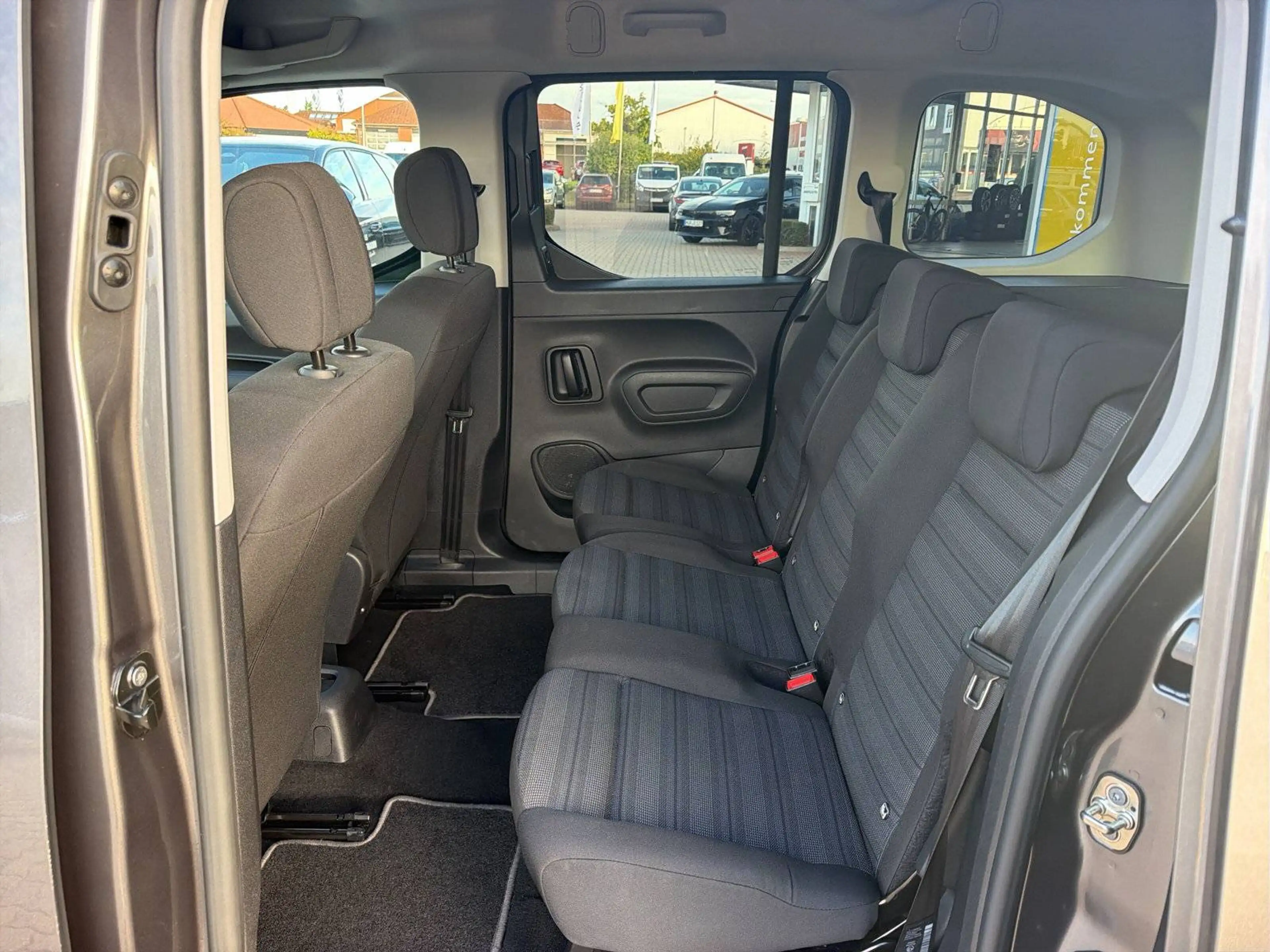 Opel Combo Edition — photo 13