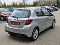 Toyota Yaris 1.3 VVT-i Aspiration 12.000km! 1e eig NL-auto NAP Grijs - thumbnail 8
