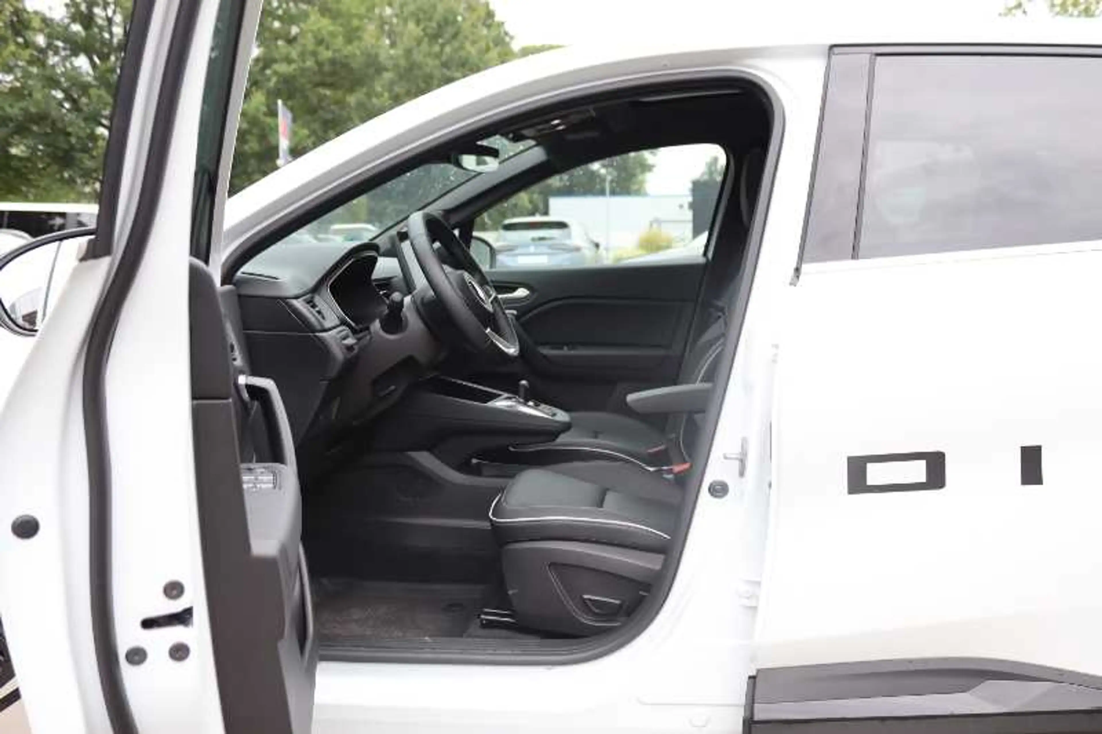 Mitsubishi Grandis Diamant TOP 1.8 Hybrid — photo 8