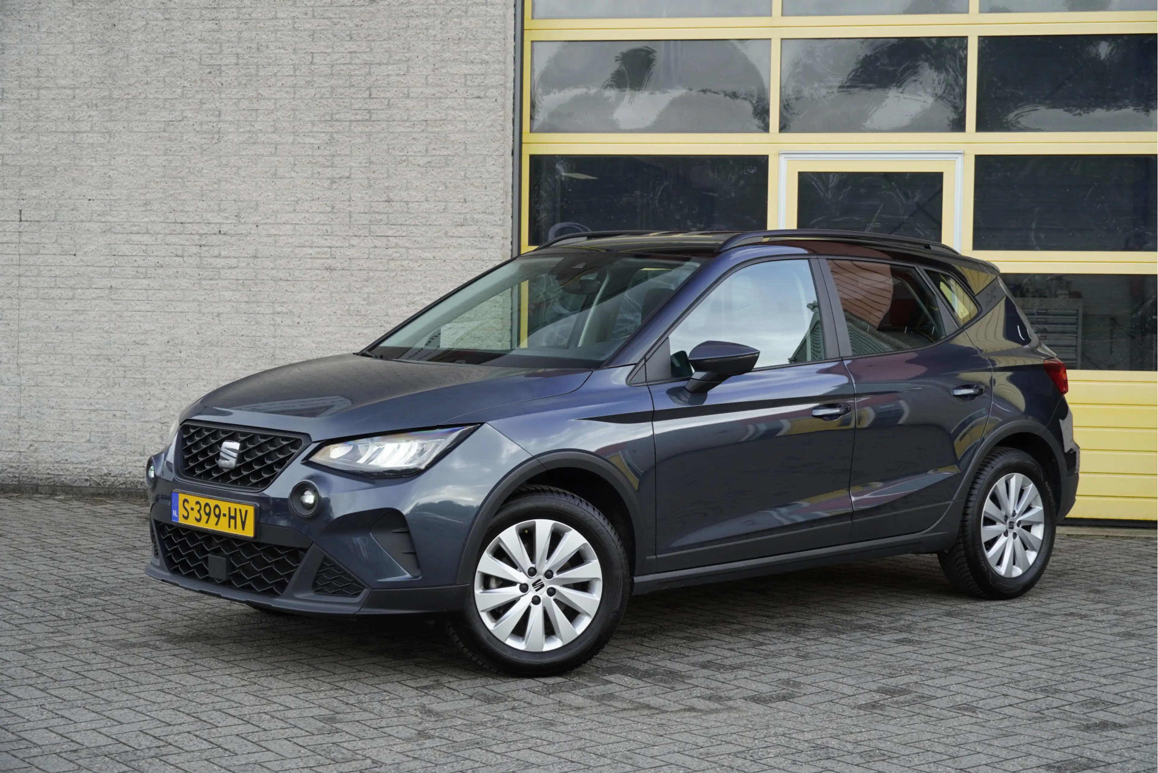 SEAT Arona 1.0 TSI Style BJ2023 Lmv 16" | Led V+A | Pdc | App — photo 2